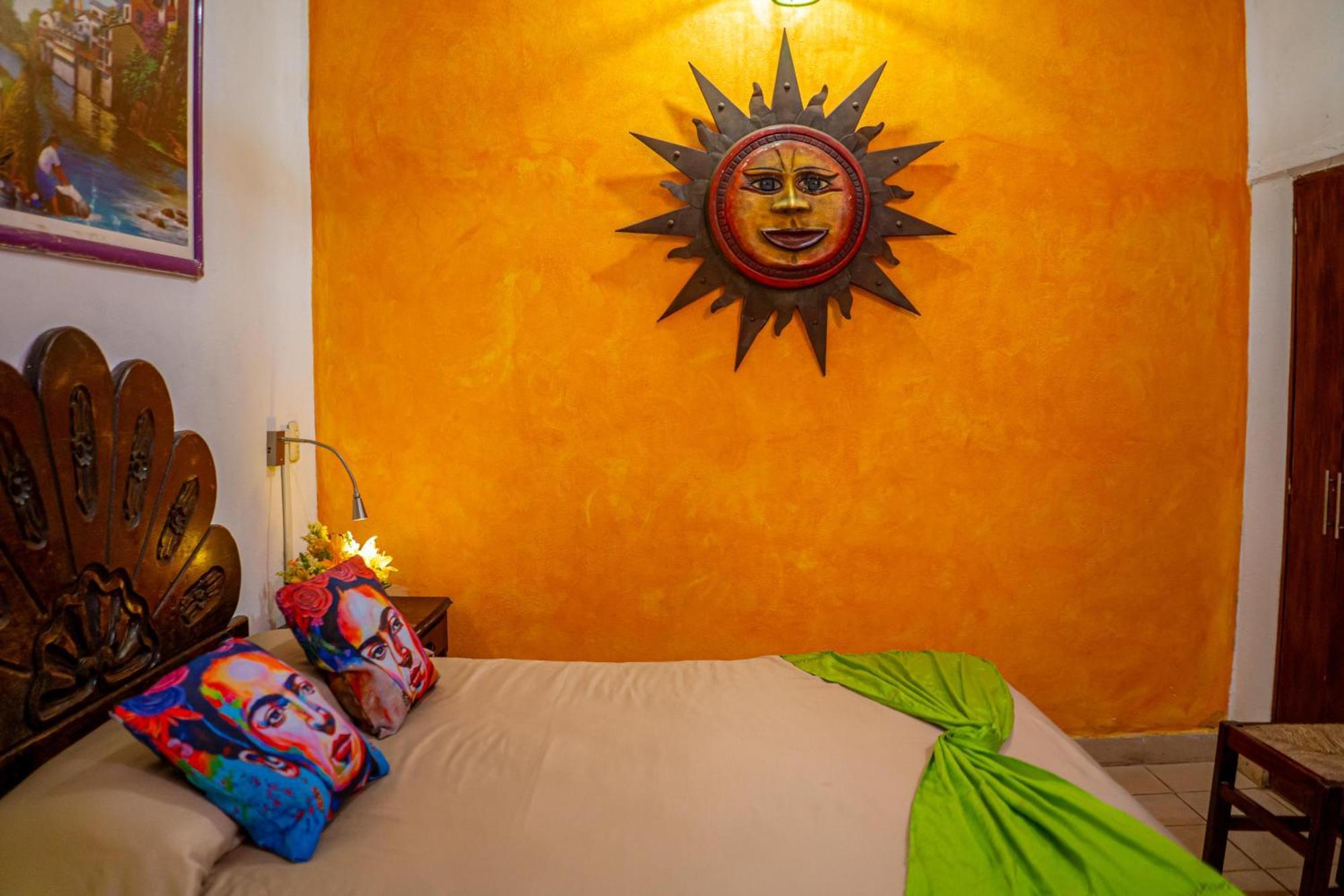Hotel Posada De Roger プエルトバラータ エクステリア 写真