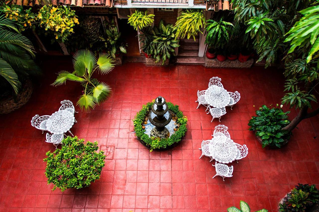 Hotel Posada De Roger プエルトバラータ エクステリア 写真