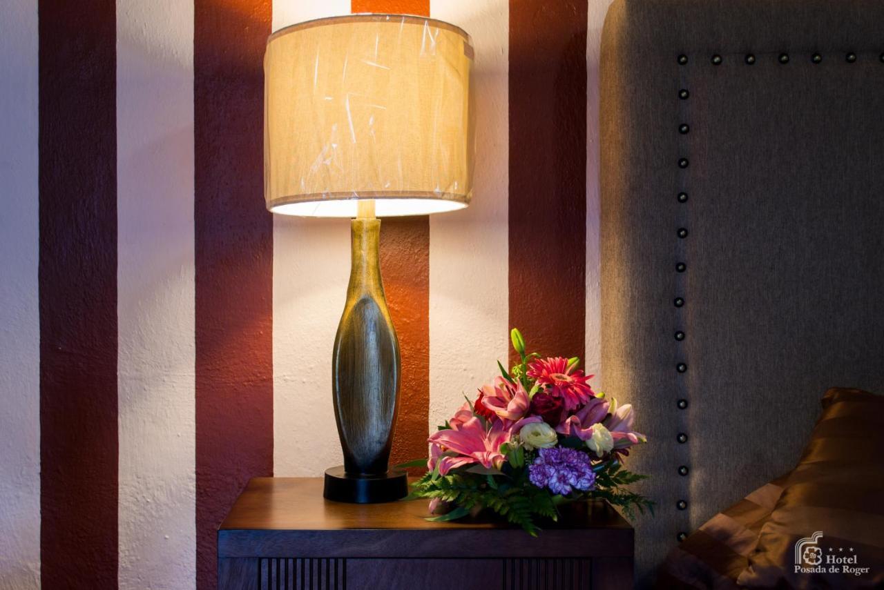Hotel Posada De Roger プエルトバラータ エクステリア 写真