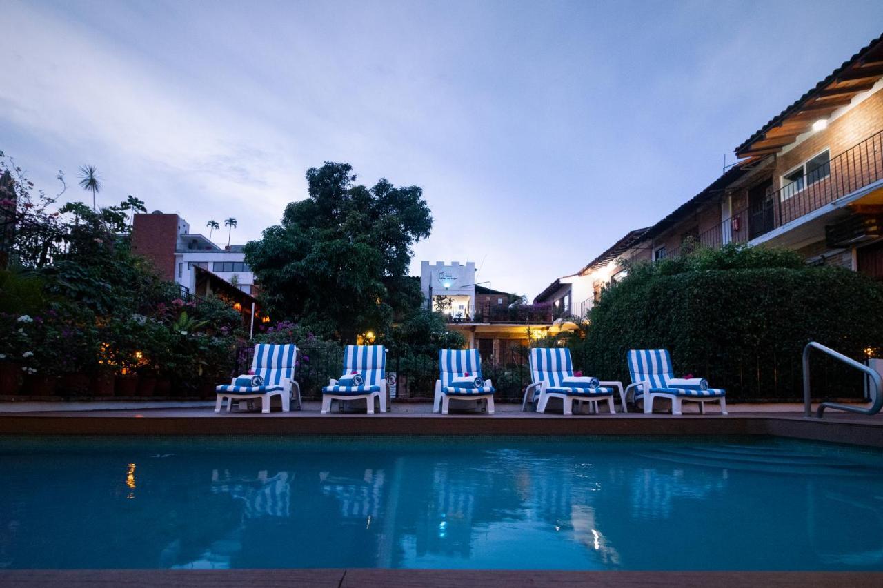 Hotel Posada De Roger プエルトバラータ エクステリア 写真
