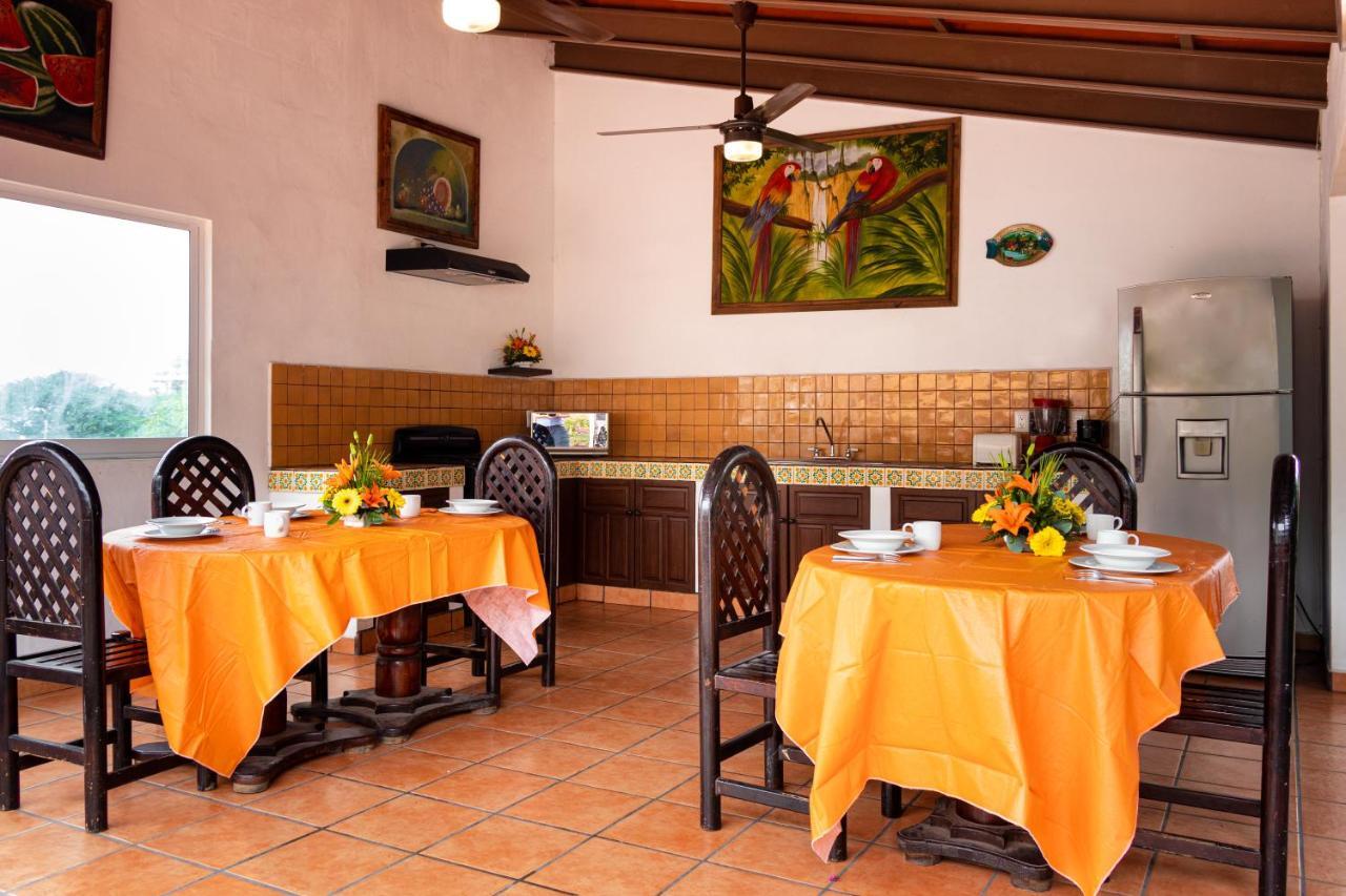 Hotel Posada De Roger プエルトバラータ エクステリア 写真